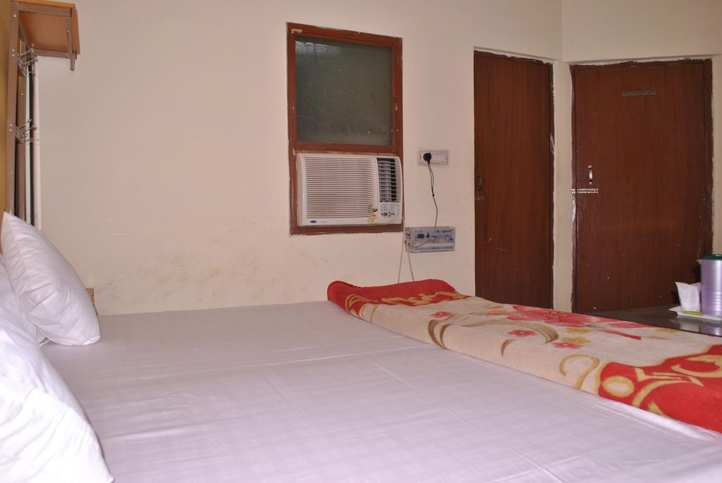Hotel Viren Residency Agra Δωμάτιο φωτογραφία